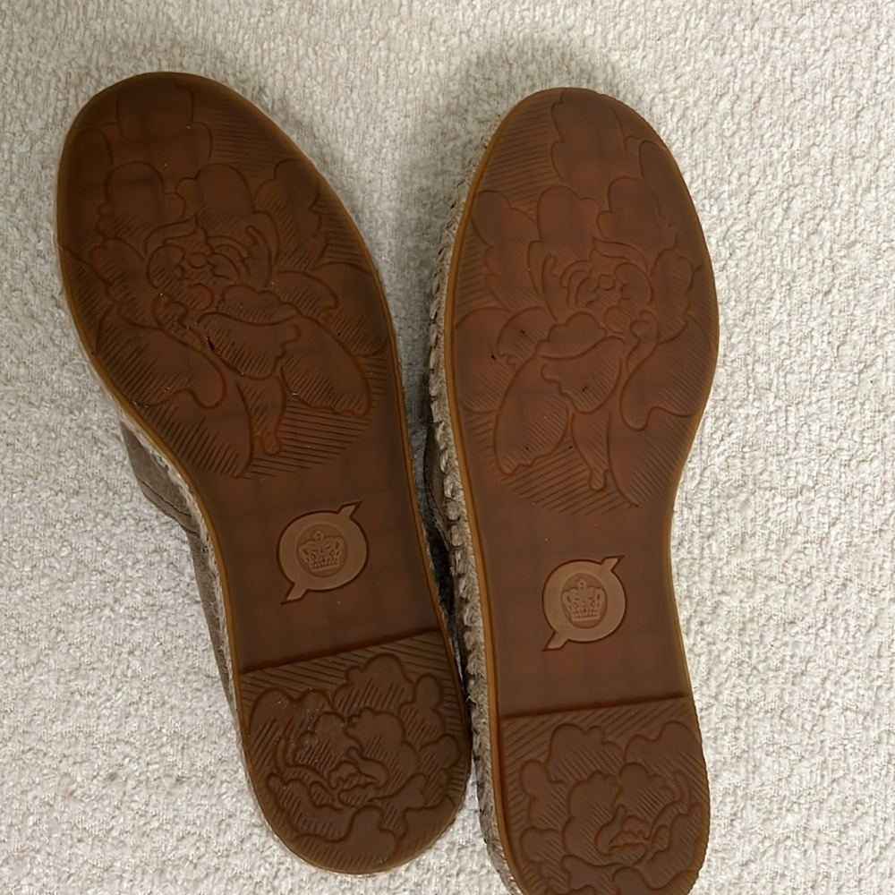 ⭐️HP⭐️ Born Suede Espadrille. Sz 8 - Picture 4 of 6